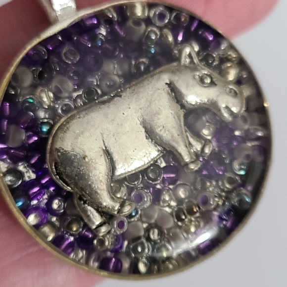 925 Sterling Hippo Necklace Resin Beads Charm 925 Chain 20" Purple - Picture 2 of 11